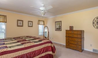 W2567 RIDGEBROOK Court, Appleton, WI 54915