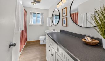 63928 Sunset Dr, Bend, OR 97703