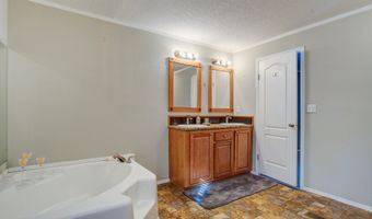 448 Pauline Dr, Bonneau, SC 29431