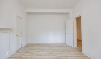 822 Chesnut St, Camden, SC 29020