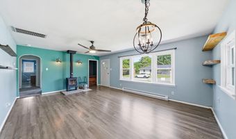 16 FORD Ave, Boonsboro, MD 21713