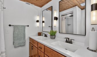 19541 515th Ave, Ames, IA 50014