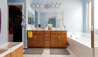 10034 White Mulberry Dr, Las Vegas, NV 89148