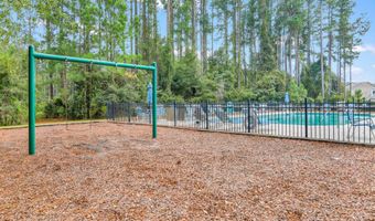 4 Swamp White Oak Dr, Bluffton, SC 29910