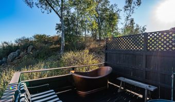 23898 Crown Hill Ln, Escondido, CA 92027