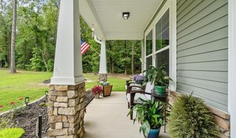 400 Everest Ct, Aberdeen, NC 28315