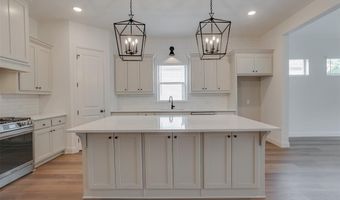 820 Mallard Dr, Aledo, TX 76008