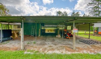 634 Alapaha River Dr, Alapaha, GA 31622