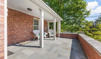 73 Oakwood St, Albany, NY 12208