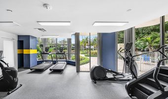 3500 Mystic Pointe Dr, Aventura, FL 33180
