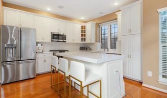 43104 BALTUSROL Ter, Ashburn, VA 20147