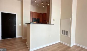 851 N GLEBE Rd #PH07, Arlington, VA 22203