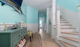 112 Sandpiper Ct, Atlantic Beach, NC 28512