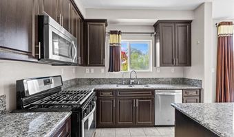 915 S Belterra Way, Anaheim, CA 92804