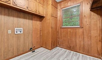 1184 Flamingo Dr, Austell, GA 30168