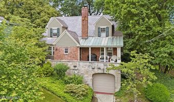 73 Oakwood St, Albany, NY 12208