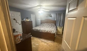 179 Fox Run Ln, Autryville, NC 28318