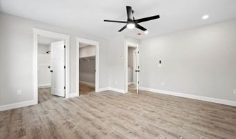 673 Streamside Ave, Hermon, ME 04401