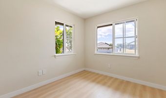18 Puuaina Pl, Kahului, HI 96732