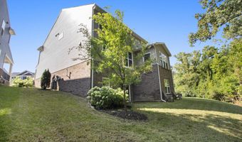 2865 Dillon Dr, Ann Arbor, MI 48105