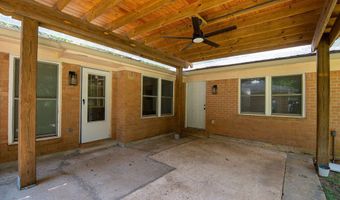60 Summit Ridge Dr, Brandon, MS 39042