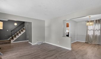 415 25th Ave SW, Altoona, IA 50009