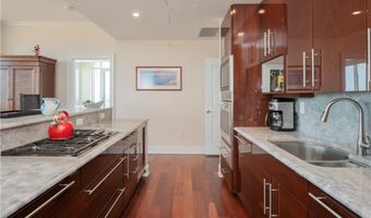 1 Tower Dr 1905, Portsmouth, RI 02871