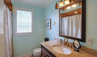 417 Helderview Dr, Altamont, NY 12009