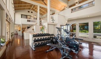 785 W Kuiaha Rd, Haiku, HI 96708