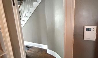 198 3rd St, Bangor, ME 04401