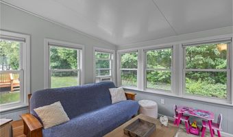 4 Hunters Run, North Providence, RI 02904