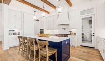 100 Viaulet Rd, Youngsville, LA 70592