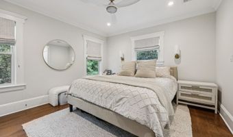 44 Washington Pl, Villas, NJ 07450