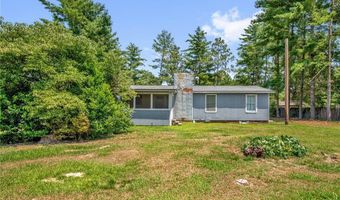 157 Flat Rock Ln, Aberdeen, NC 28315