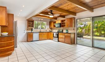 445 N Kainalu Dr B, Kailua, HI 96734