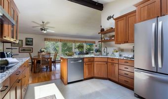 11 Guzeika Rd, North Kingstown, RI 02852