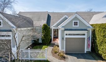 8 Hollyhock Knoll Ct 8, Bourne, MA 02532