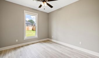 6048 Majestic Waters Dr, Benton, AR 72019