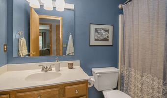 15634 Garnet Way 21, Apple Valley, MN 55124