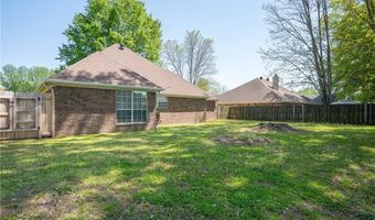 633 Meadowbrook Dr, Alma, AR 72921