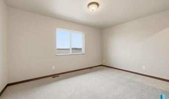 2820 E Hazelnut St, Brandon, SD 57005