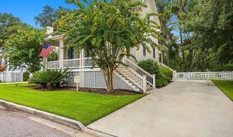 79 Bostick Cir, Beaufort, SC 29902