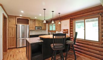 7463 Loy Rd, Arena, WI 53503