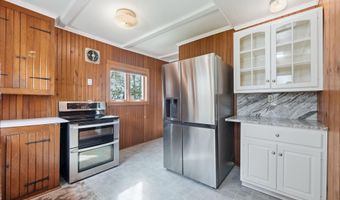 6955 WN Lake Gage Dr, Angola, IN 46703