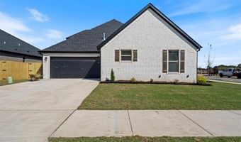 6900 SW Basswood St, Bentonville, AR 72713