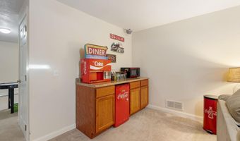800 27th St SW, Austin, MN 55912
