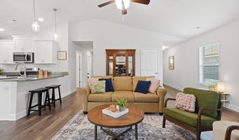 15423 Lapwing Cv, Athens, AL 35611