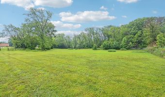 42280 N Center St, Antioch, IL 60002