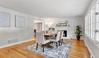 30 Paul Revere Rd, Acton, MA 01720