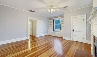 107 GREENVILLE St, Abbeville, SC 29620